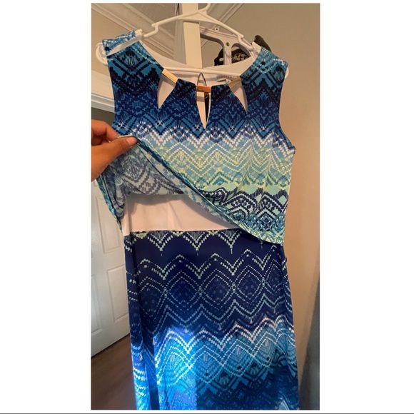 Sandra Darren Maxi Blue, Teal, Green Dress 👗 - Picture 12 of 13